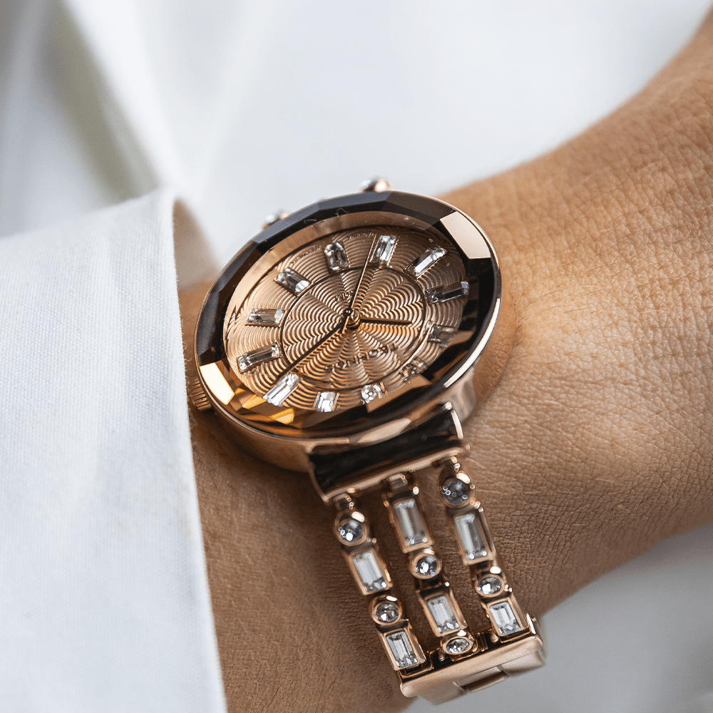 TECHNOS-32